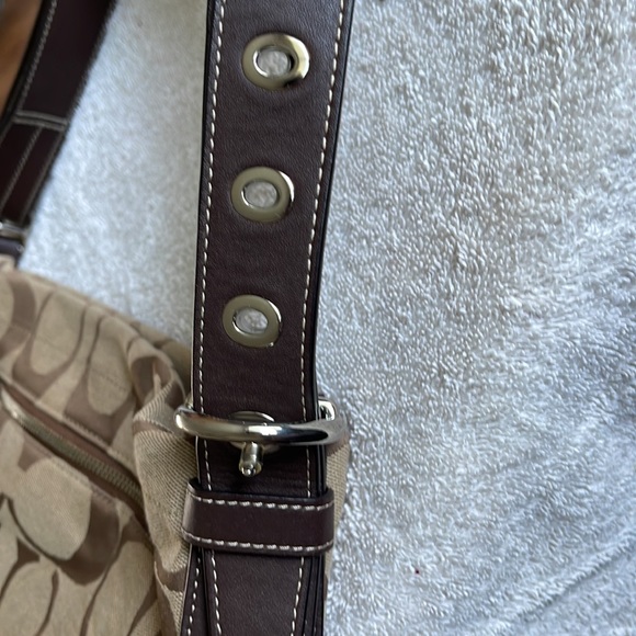 Coach purse-Brown and tan - Picture 6 of 11